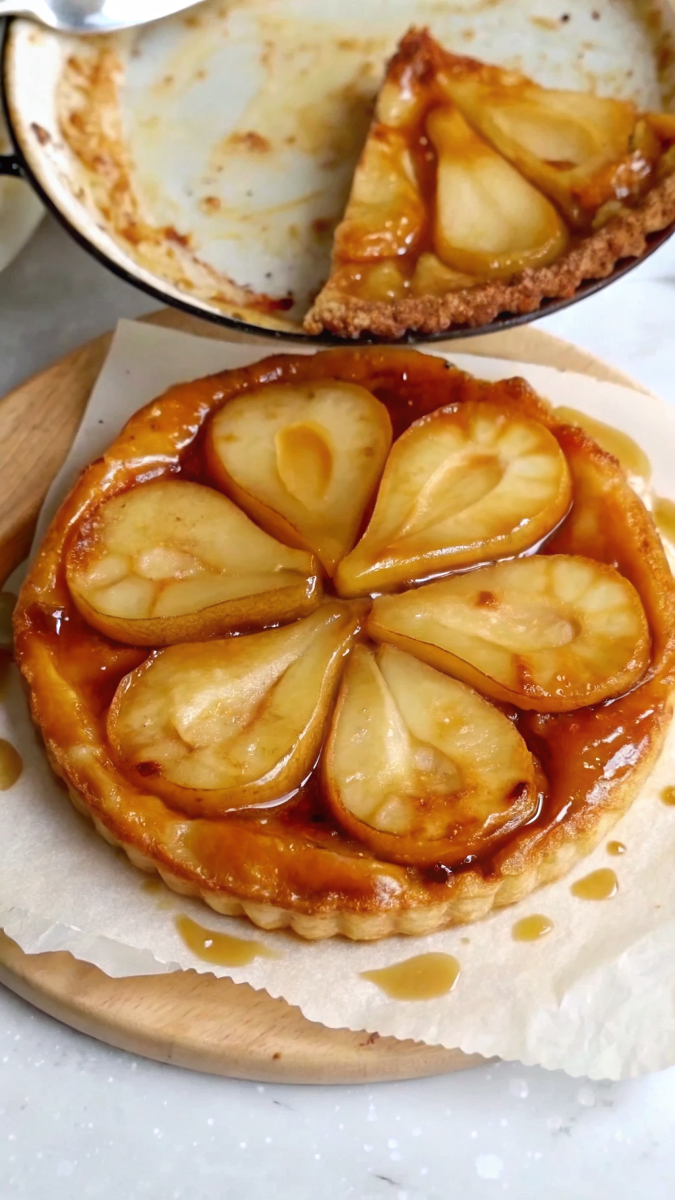 Pear Tarte Tatin (Made Simple) – Easy French Dessert Recipe Pear Tarte Tatin (Made Simple) – Easy French Dessert Recipe
