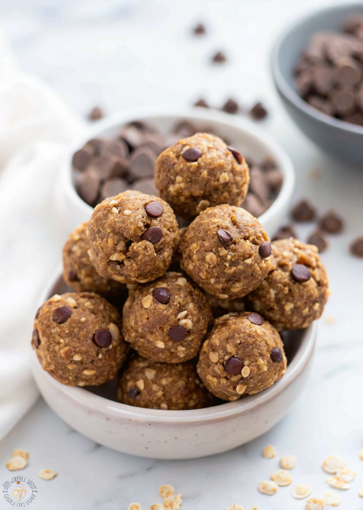 No Bake Chocolate Peanut Butter Energy Bites Recipe